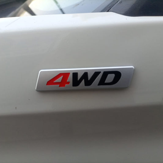 Universal - Metal Logo 4WD - 1005