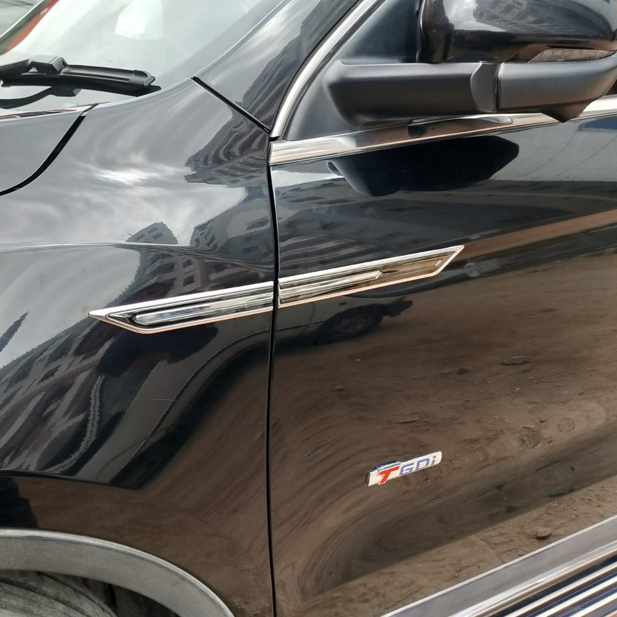 Universal - Fender Trim Set - 1024