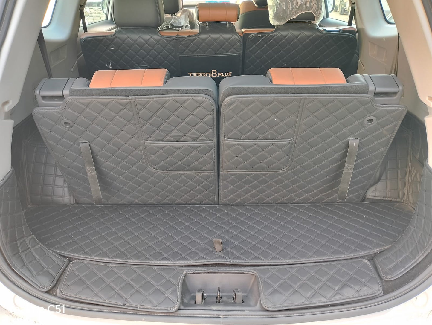 Tiggo 8 - 10D Trunk Protector Complete Set - 1117