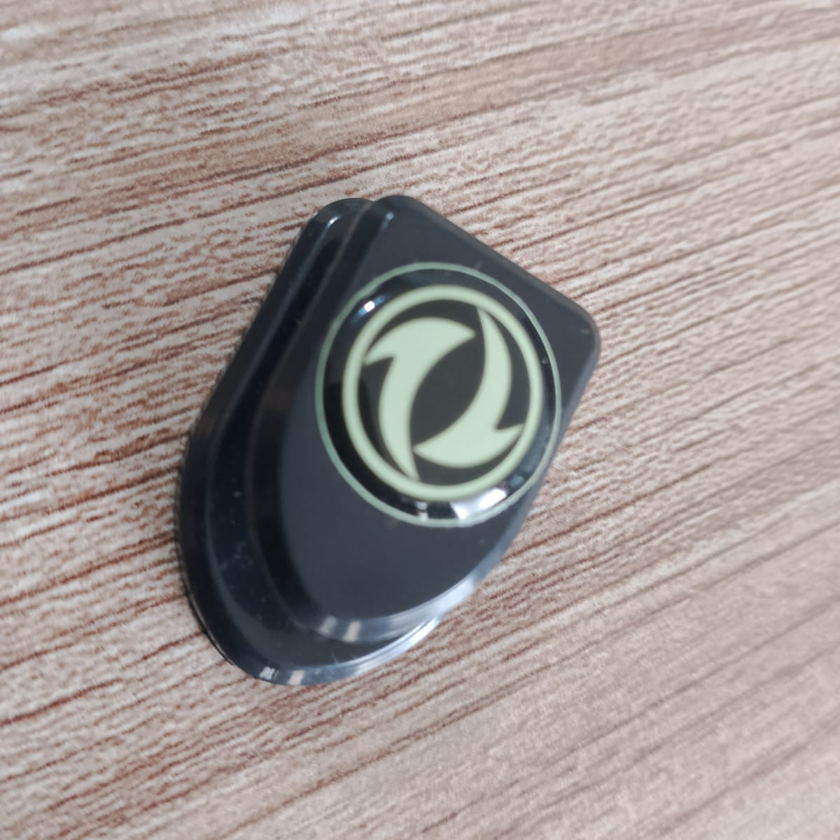580pro - Wire Holder Clip With Logo - 1124