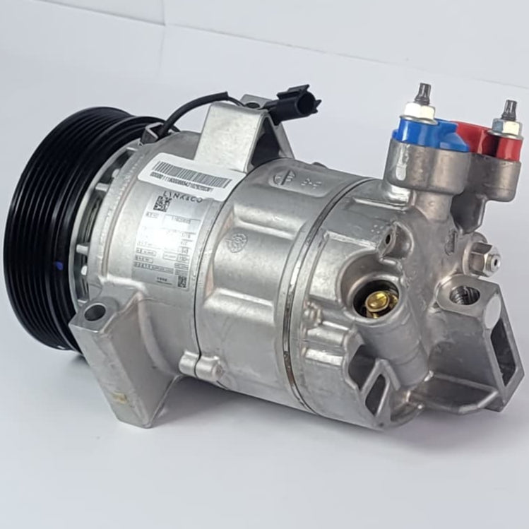 X70 - A/C Compressor - 1171