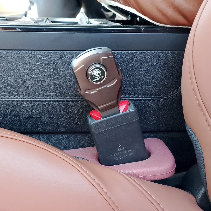 Universal - Seat Belt Extender Black Iron Men - 1196