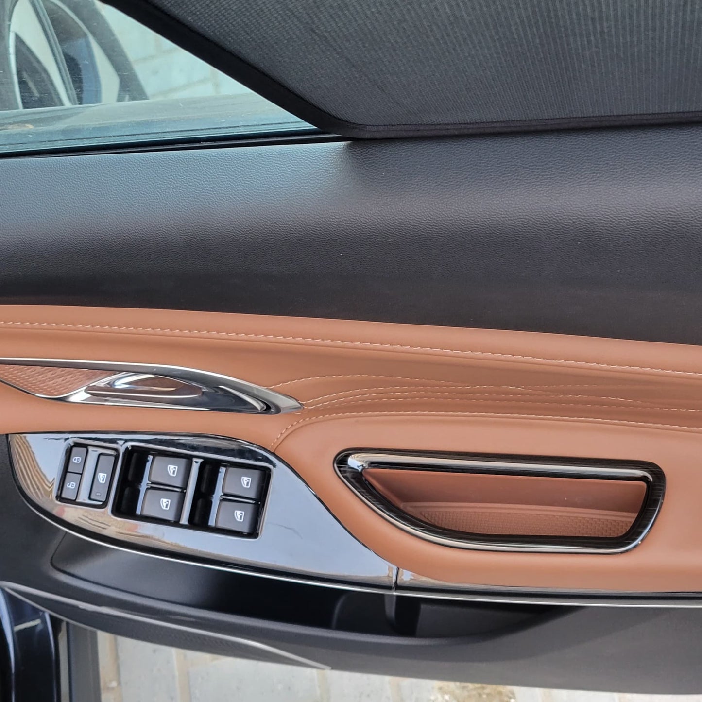 Oshan X7 - Inner Door Handle Frame - 121