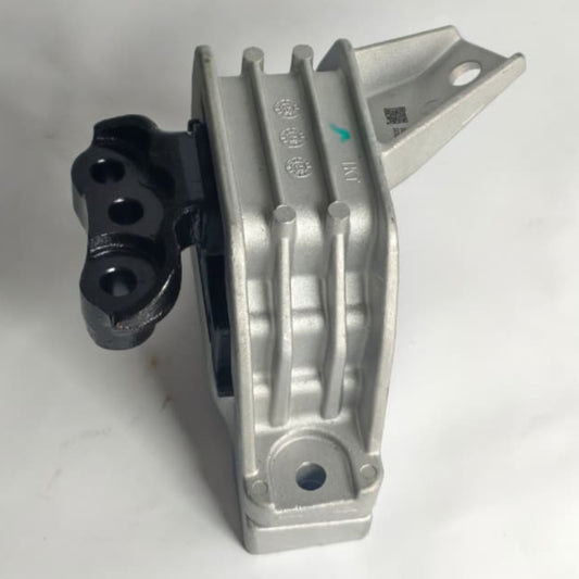 Tiggo 8 - Engine Mount Right - 1288