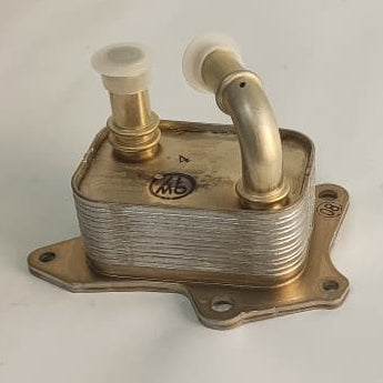 Tiggo 8 - Engine Oil Coolar New F4J16-1013010 - 1296