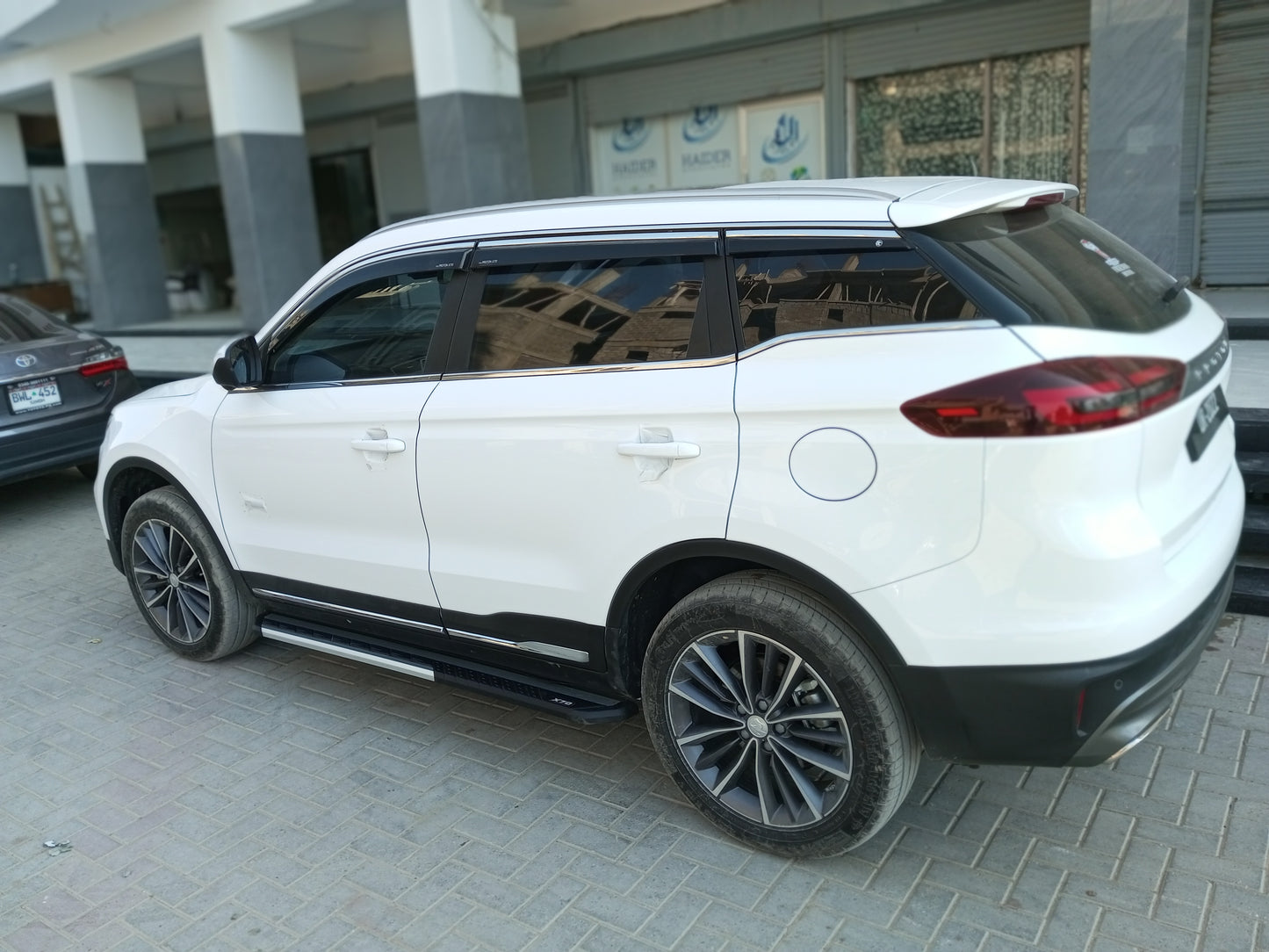 Proton X70 - Foot Step B Silver - 216
