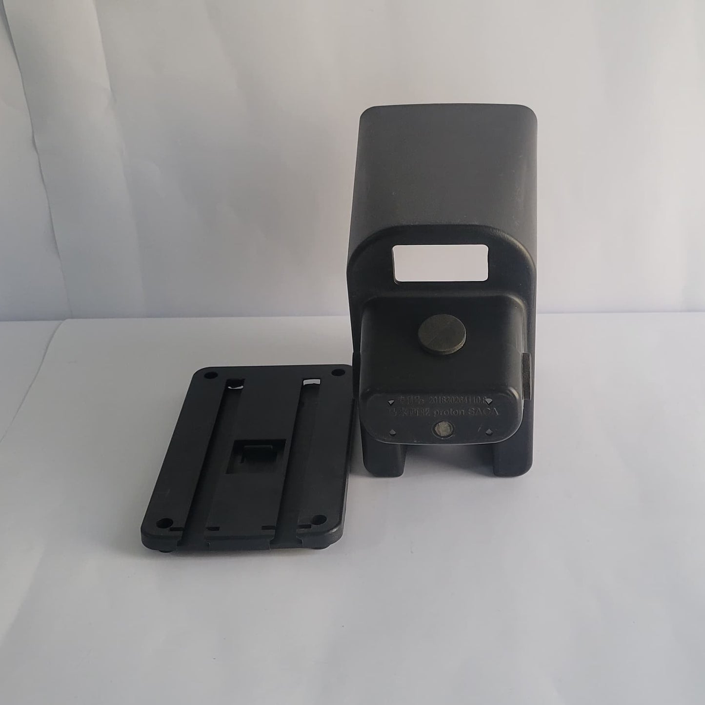 Saga - Arm Rest Base - 347