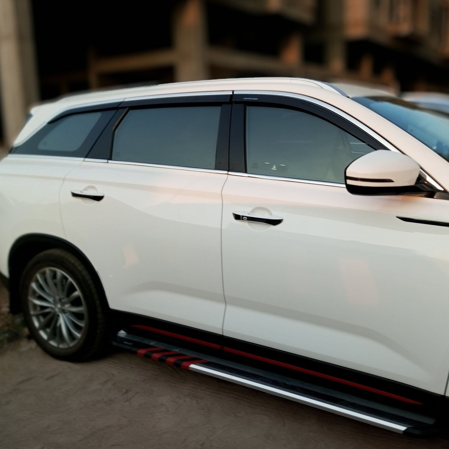 Oshan X7 - Door Chrome Trims - 465