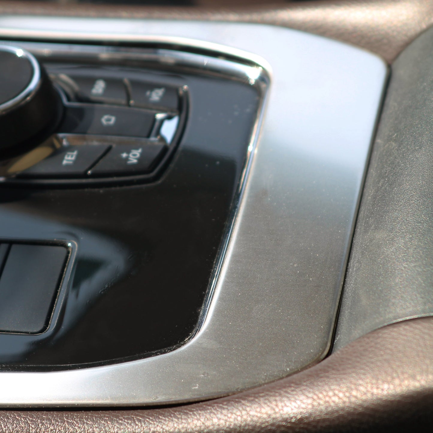 580pro - Center Console Frame - 54