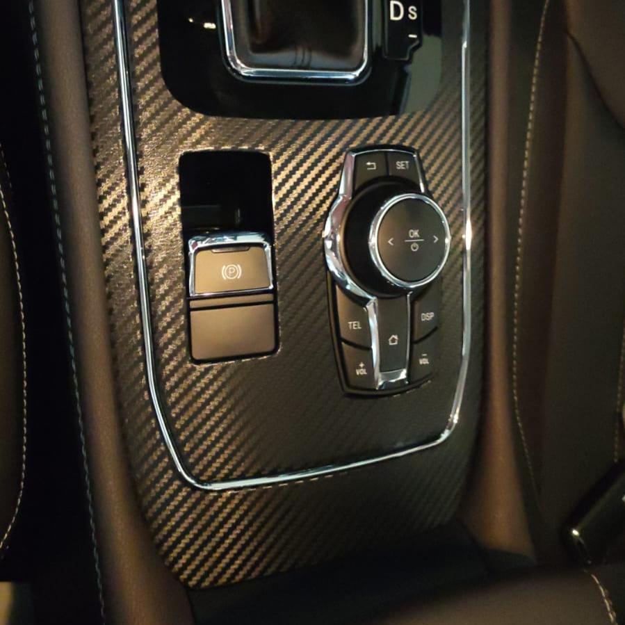 580pro - Center Console Protector Carbon - 71