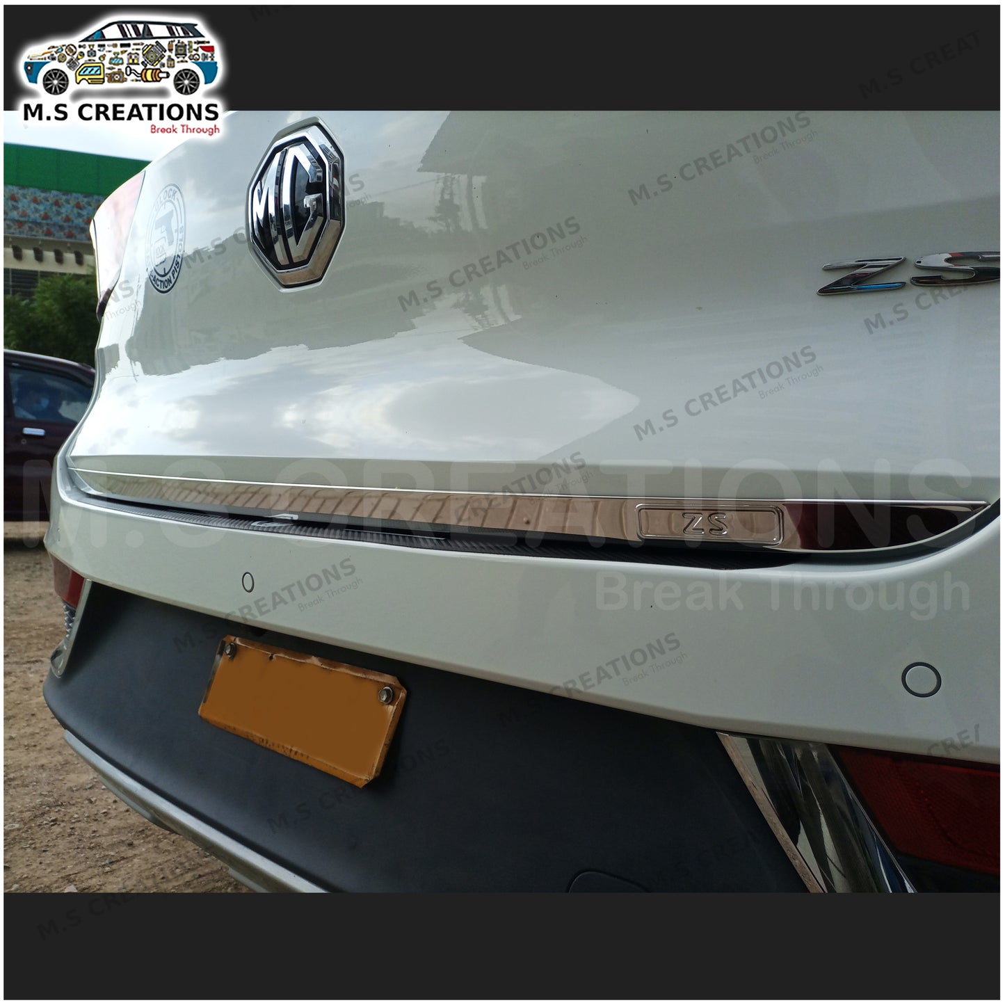 ZS - Trunk Edge Mold - 762