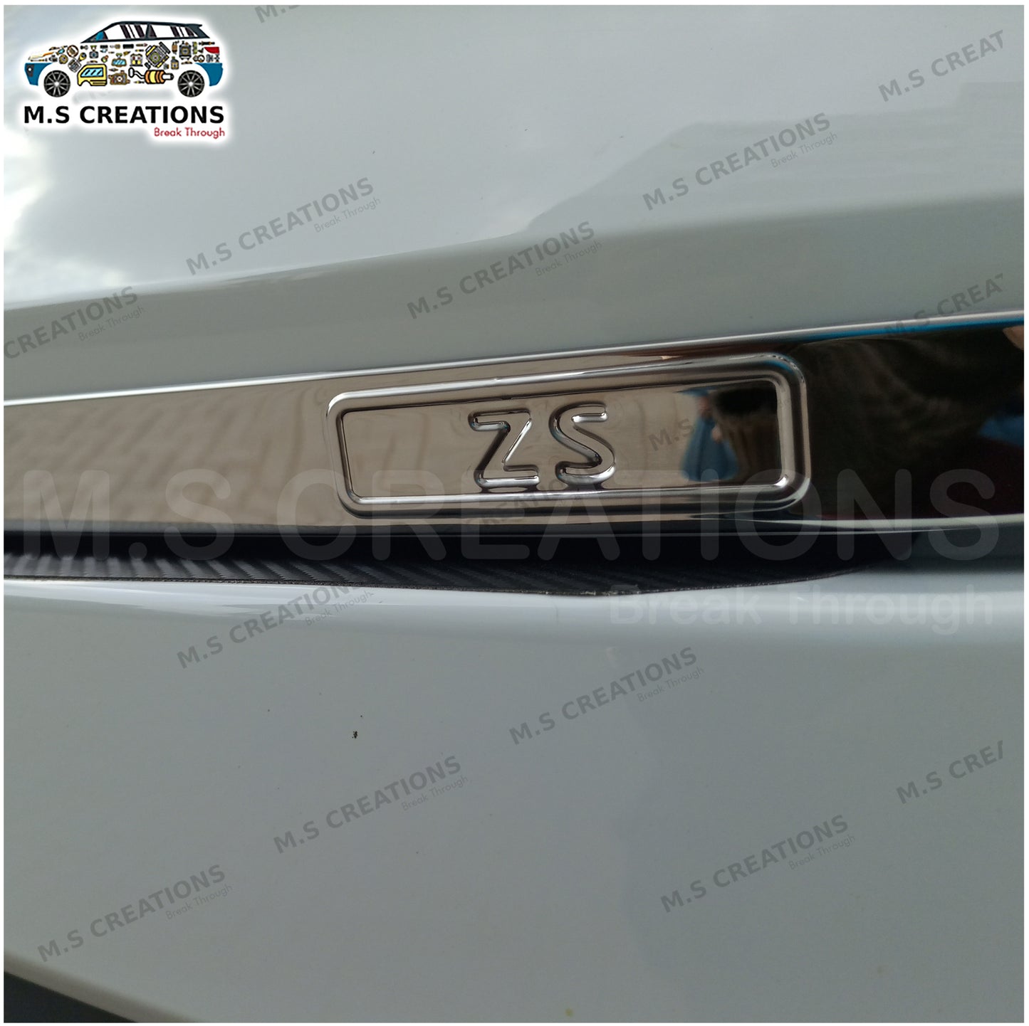 ZS - Trunk Edge Mold - 762
