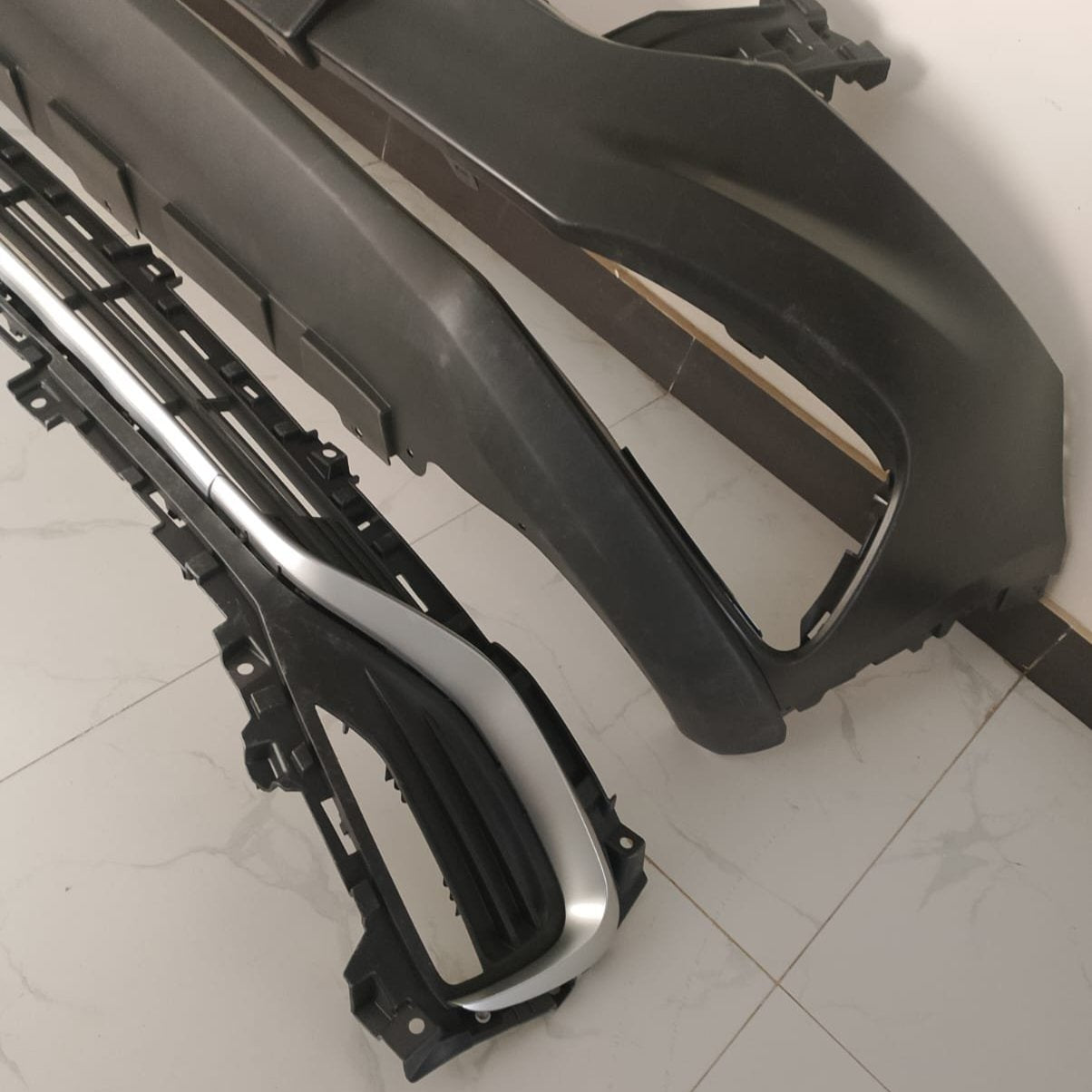 580pro - Front Bumper Complete - 861