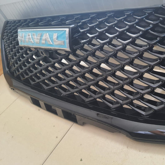 H6 - Front Show Grill With Logo - 886