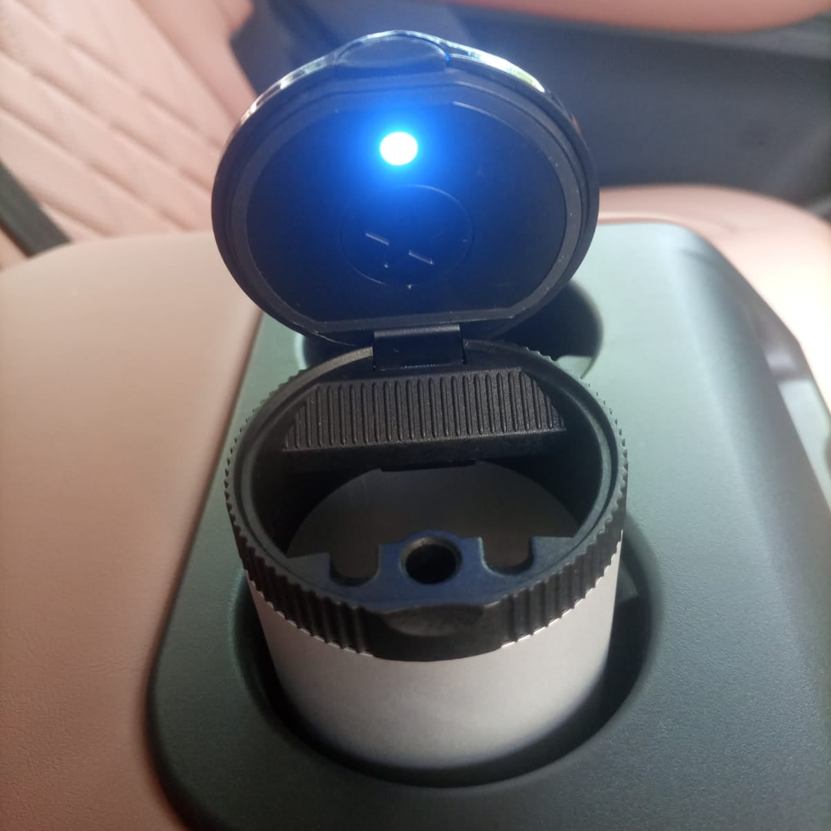 Oshan x7 - Car Ash Glass Round - 932