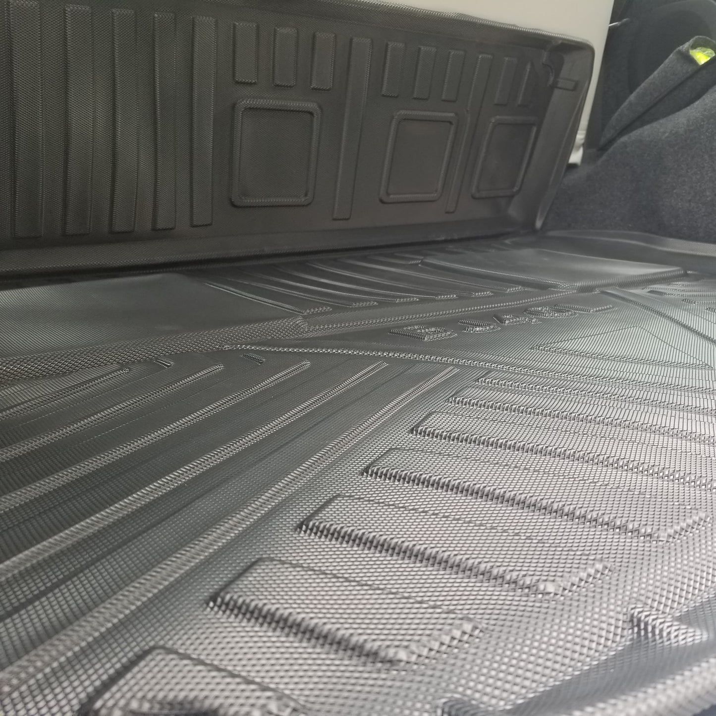 BJ40 - Trunk Tray TPE - 941