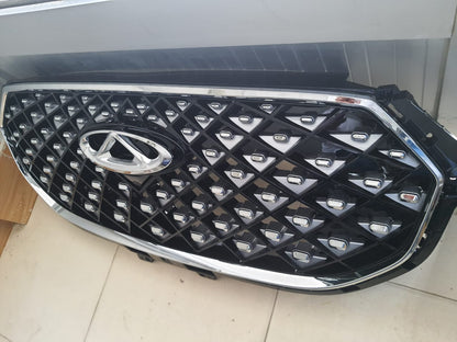 Tiggo 8 - Front Show Grill Complete - 1020