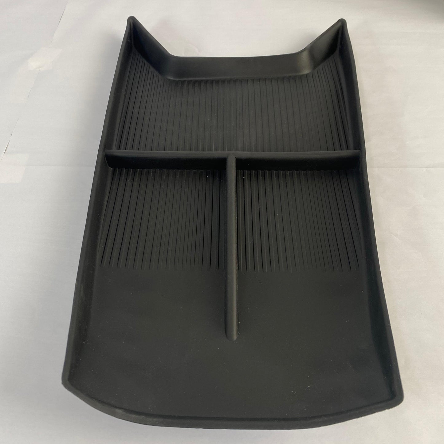 H6 - Center Console Tray Silicone FACELIFT - 1221