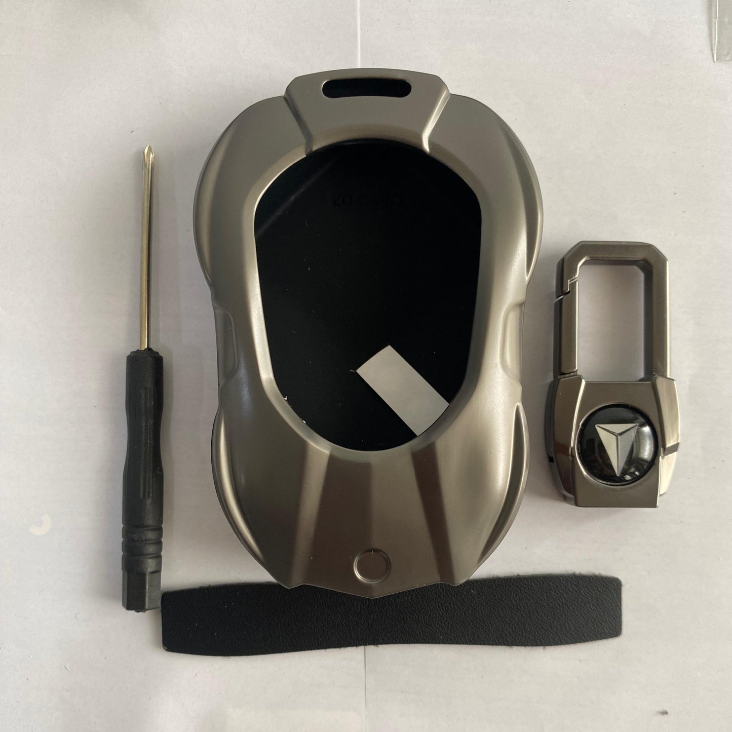 S07 - Key Cover Metal Car Shape - 1227
