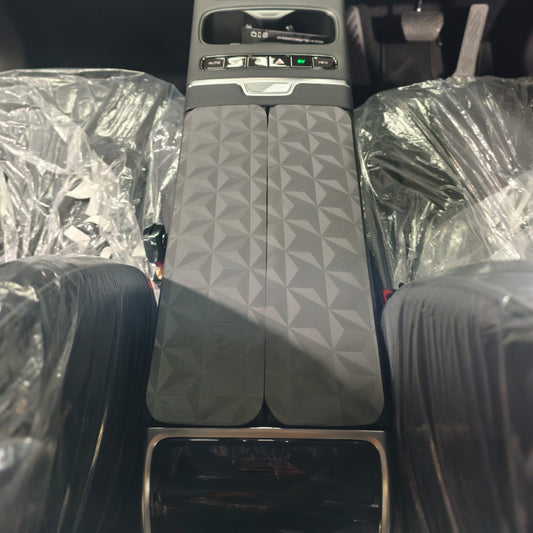 Jaecoo J7 - Arm Rest Cover Panel Dark Grey - 1340