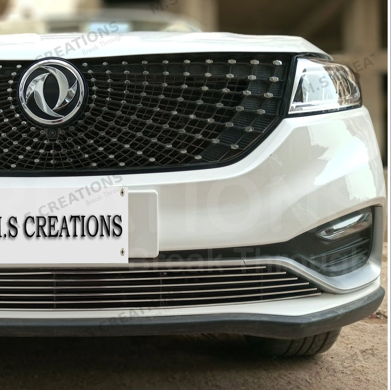580pro - Front Bumper Lower Grill - 13