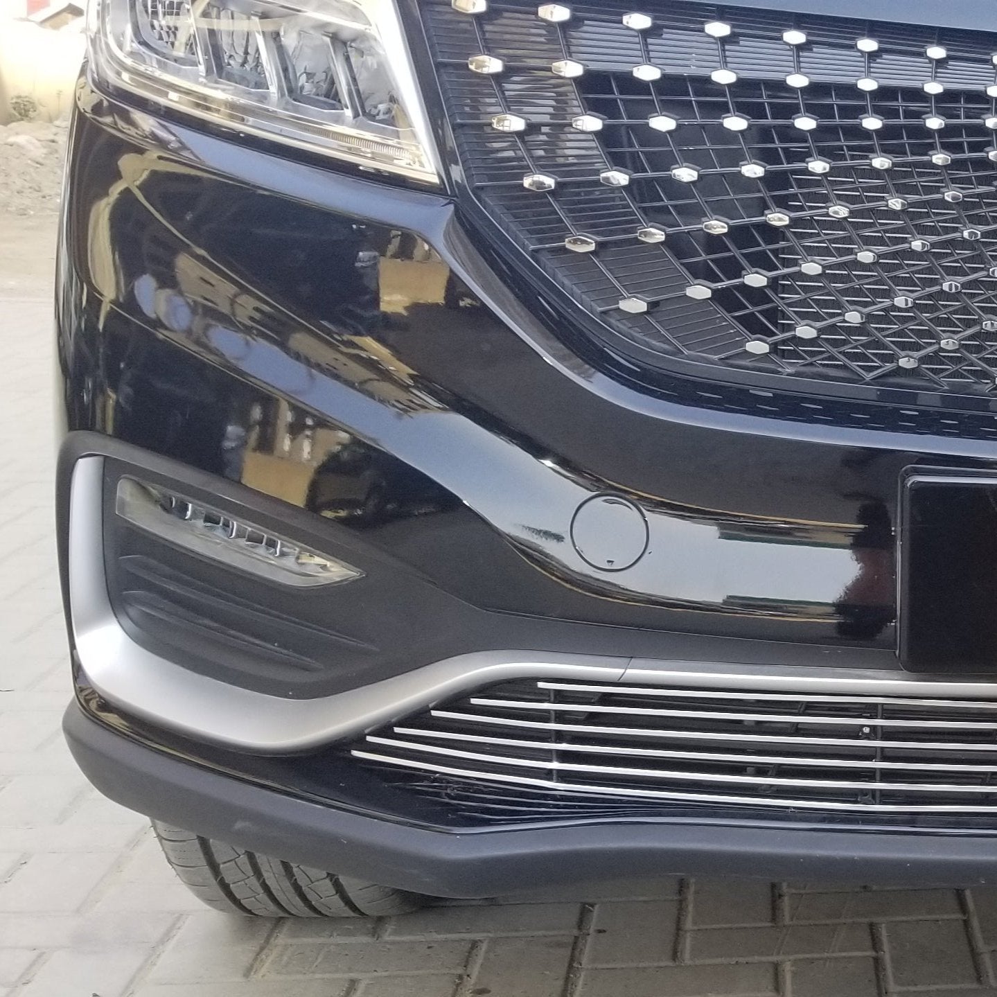 580pro - Front Bumper Lower Grill - 13
