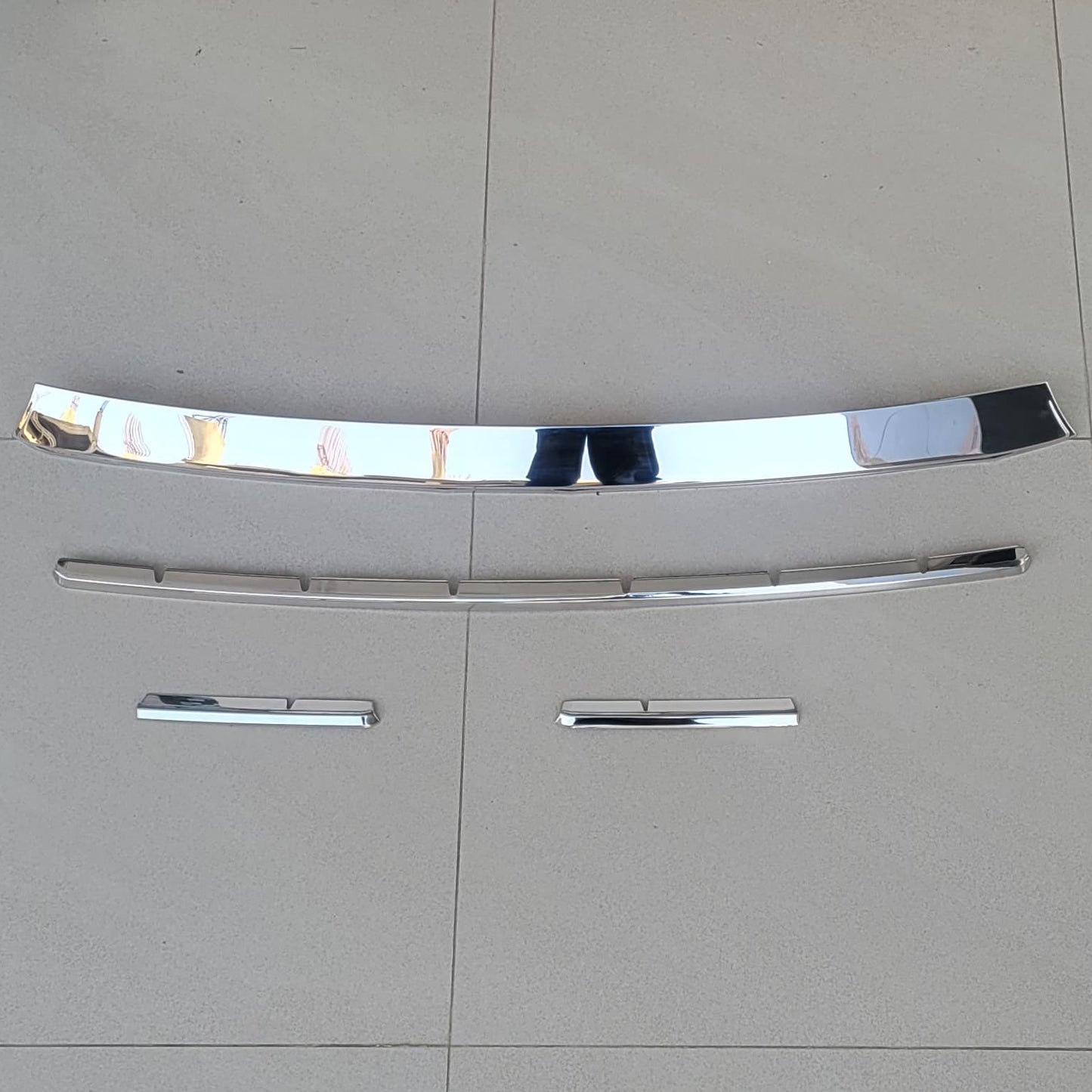 H6 - Front Bumper Chrome 4pcsSet - 759