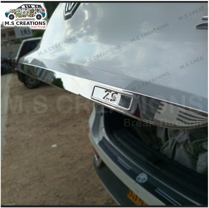 ZS - Trunk Edge Mold - 762