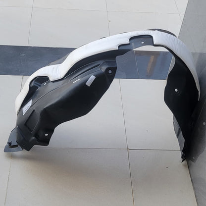 H6 - Front Mudguard Splash Shield RIGHT - 983