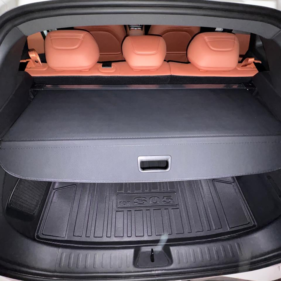 SO5 - Trunk Divider Black - 1347